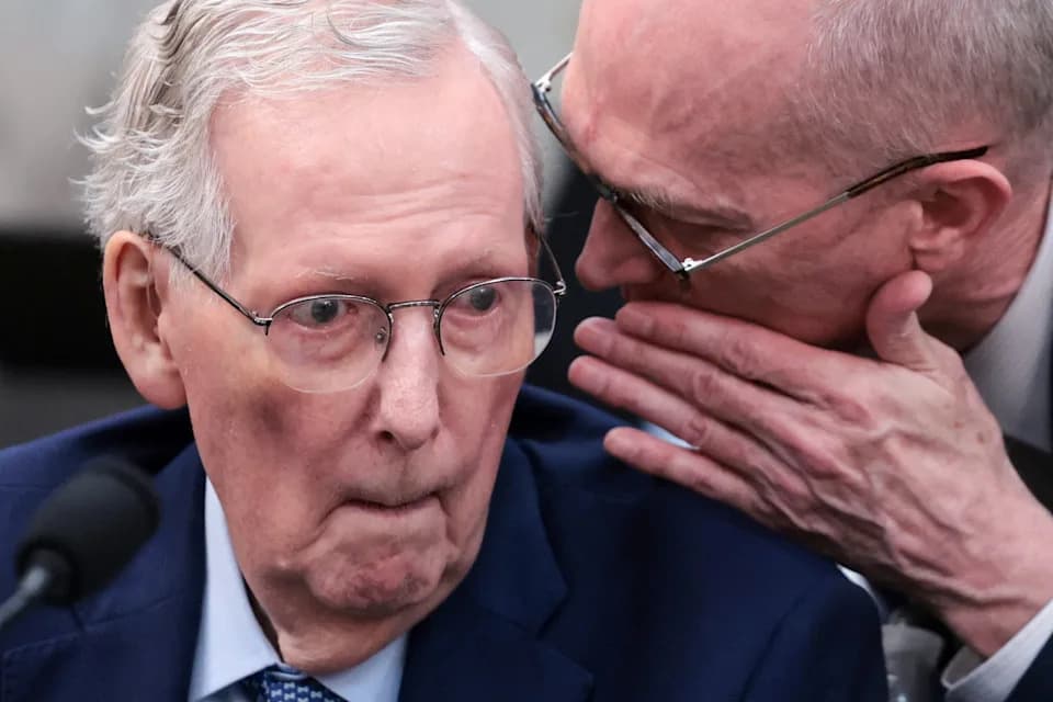 Mitch McConnell Appears to Freeze During Senate Committee Hearing, Then Casts Decisive Vote